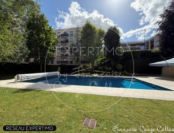 CHESNAY Grand 2 pièces 56m2 DERNIER ETAGE + BALCON