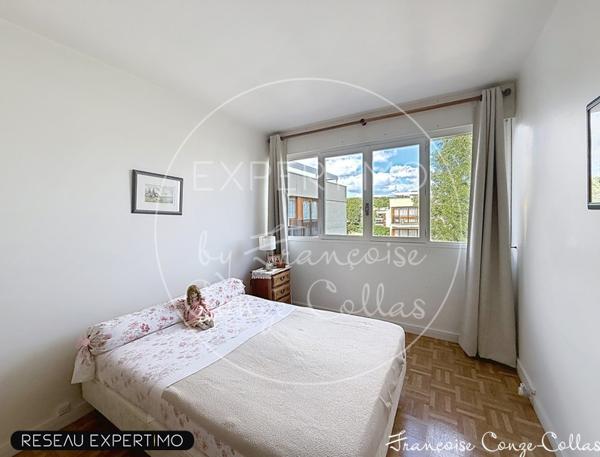 CHESNAY Grand 2 pièces 56m2 DERNIER ETAGE + BALCON