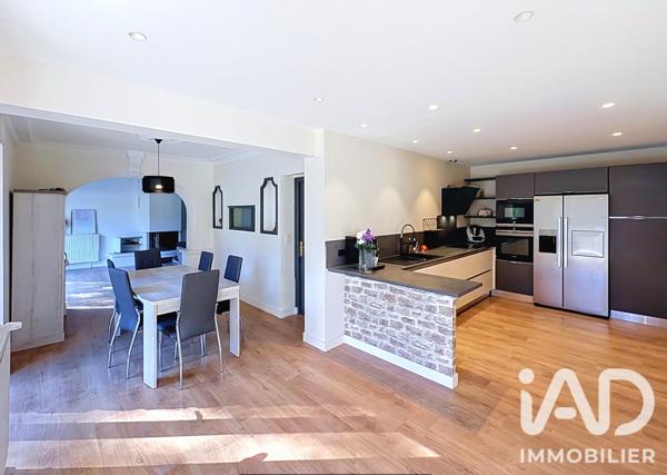 Maison (prestige) à vendre 8 pièces 242 m² Caudan