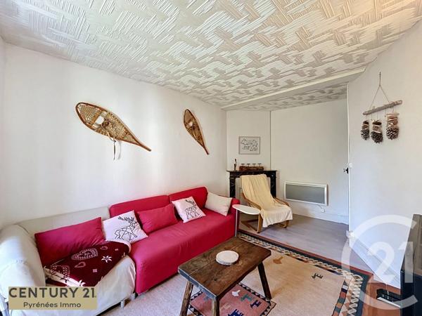 Appartement T5 à vendre  5 pièces - 97 m 2   BAGNERES DE LUCHON  - 31