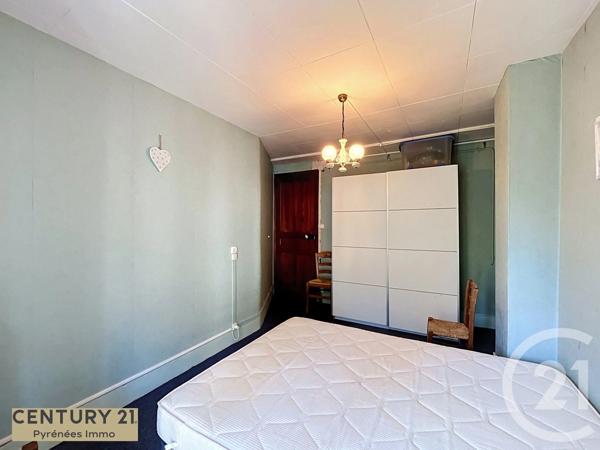 Appartement T5 à vendre  5 pièces - 97 m 2   BAGNERES DE LUCHON  - 31