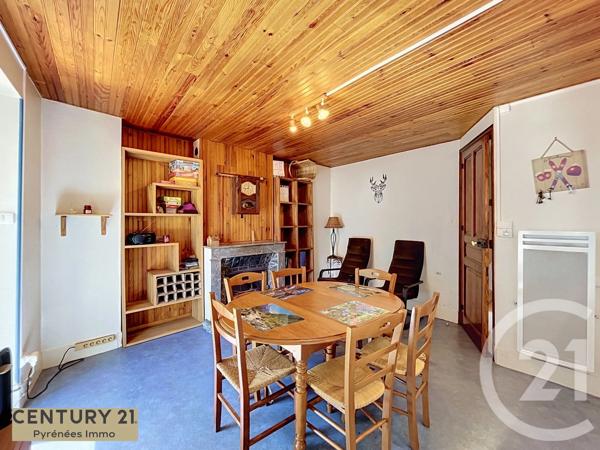Appartement T5 à vendre  5 pièces - 97 m 2   BAGNERES DE LUCHON  - 31