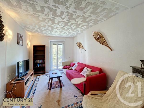 Appartement T5 à vendre  5 pièces - 97 m 2   BAGNERES DE LUCHON  - 31