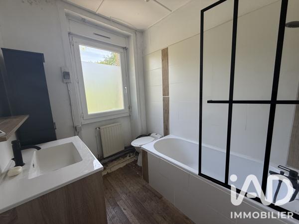 Maison à vendre 6 pièces 111 m² Monteneuf