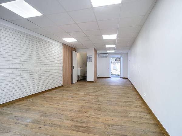 Fonds de commerce et Murs à vendre 38 m2  - Secteur Mazargues 13009 Marseille