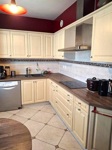 Maison Pontault Combault 8 pièce(s) 160 m2