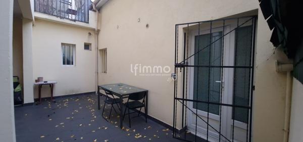 Duplex avec jouissance cour commune – Ivry-sur-Seine