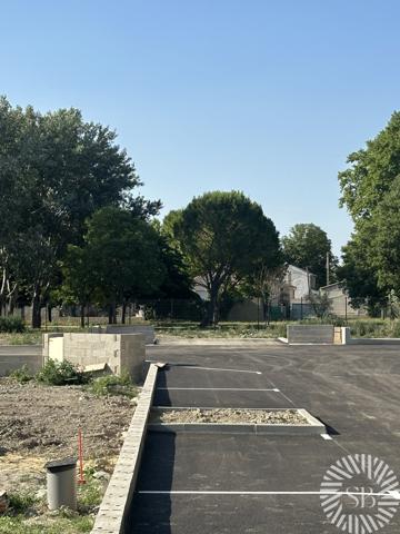 Cabannes (13440) Un Terrain Constructible - Cabannes - Libre constructeur