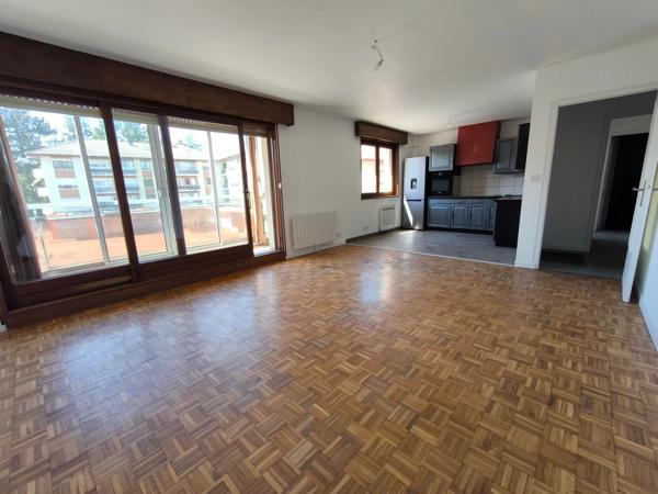 Grand T2 de 56m2 au centre de REGNIER 74930