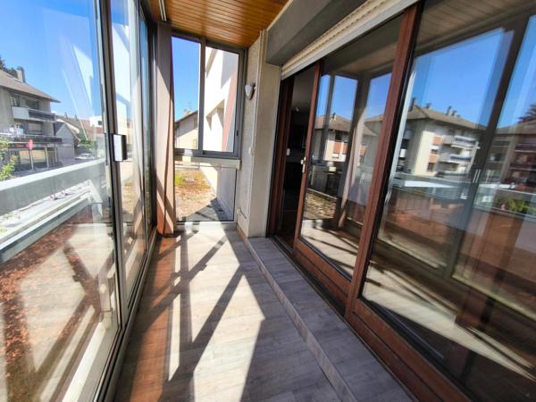 Grand T2 de 56m2 au centre de REGNIER 74930