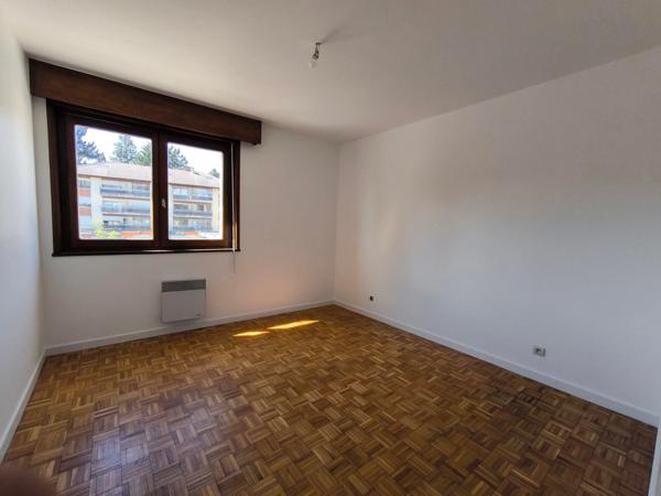 Grand T2 de 56m2 au centre de REGNIER 74930
