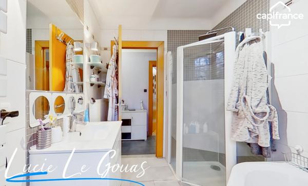 Maison mitoyenne 128 m² à Villerupt – 3 chambres, bureaux, sous-sol complet et grand garage