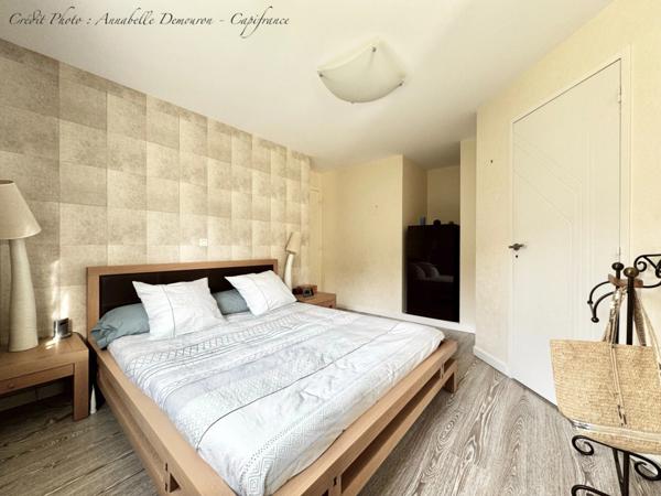 VEYRE-MONTON, Villa P6 avec très grand garage, piscine sécurisée et chauffée sur terrain de 1 509,00 m²