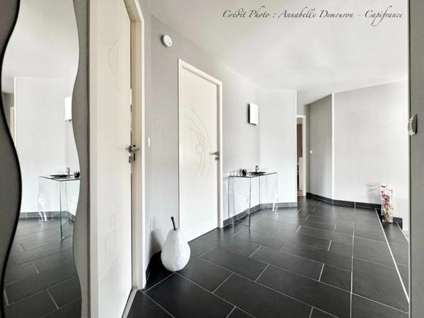 VEYRE-MONTON, Villa P6 avec très grand garage, piscine sécurisée et chauffée sur terrain de 1 509,00 m²