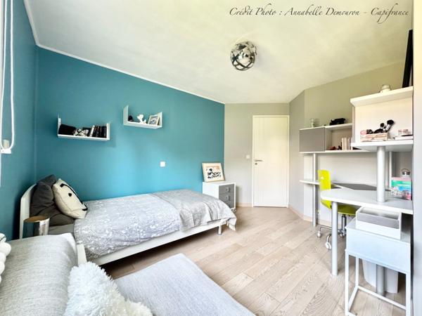 VEYRE-MONTON, Villa P6 avec très grand garage, piscine sécurisée et chauffée sur terrain de 1 509,00 m²