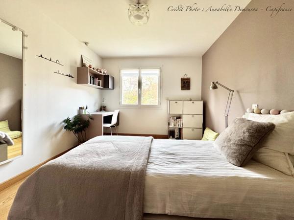 VEYRE-MONTON, Villa P6 avec très grand garage, piscine sécurisée et chauffée sur terrain de 1 509,00 m²