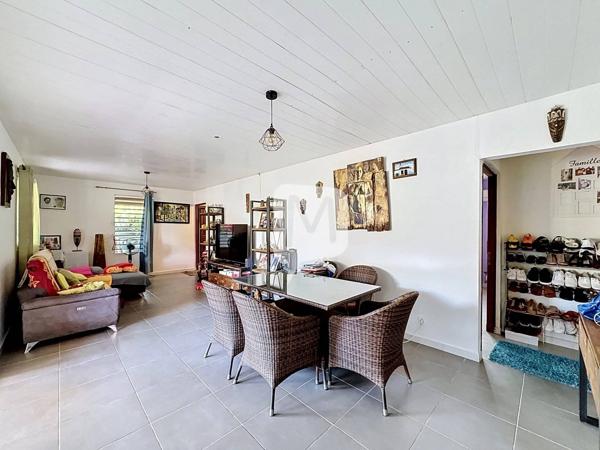 DPT GUYANE, à vendre RÉMIRE-MONTJOLY Maison T5 de 100 m2+ Appartement T2 de 35 m2 sur un terrain de 1005 m2