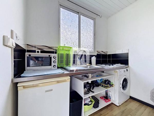 DPT GUYANE, à vendre RÉMIRE-MONTJOLY Maison T5 de 100 m2+ Appartement T2 de 35 m2 sur un terrain de 1005 m2