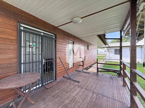 DPT GUYANE, à vendre RÉMIRE-MONTJOLY Maison T5 de 100 m2+ Appartement T2 de 35 m2 sur un terrain de 1005 m2