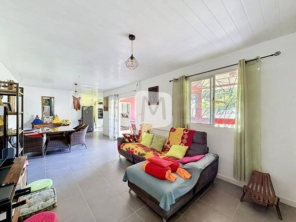 DPT GUYANE, à vendre RÉMIRE-MONTJOLY Maison T5 de 100 m2+ Appartement T2 de 35 m2 sur un terrain de 1005 m2