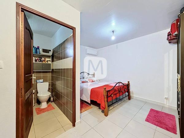 DPT GUYANE, à vendre RÉMIRE-MONTJOLY Maison T5 de 100 m2+ Appartement T2 de 35 m2 sur un terrain de 1005 m2