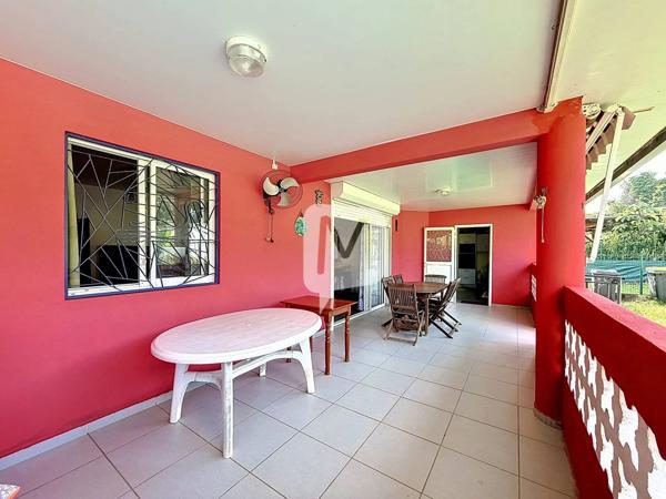 DPT GUYANE, à vendre RÉMIRE-MONTJOLY Maison T5 de 100 m2+ Appartement T2 de 35 m2 sur un terrain de 1005 m2