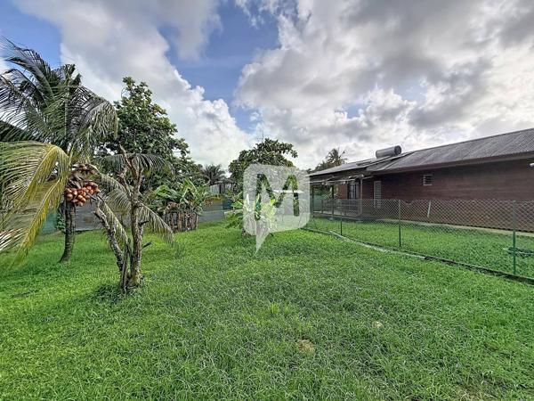 DPT GUYANE, à vendre RÉMIRE-MONTJOLY Maison T5 de 100 m2+ Appartement T2 de 35 m2 sur un terrain de 1005 m2