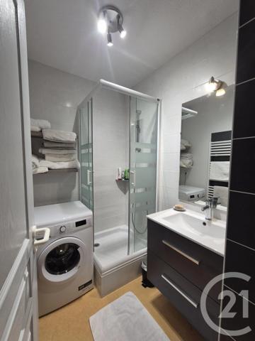 Appartement F3 à vendre  3 pièces - 39,39 m 2   CAUTERETS  - 65