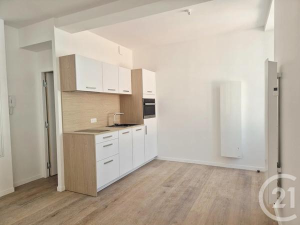 Appartement F3 à vendre  3 pièces - 39,39 m 2   CAUTERETS  - 65