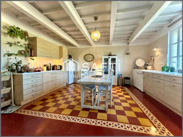 Ancien domaine viticole de 219m2 habitable