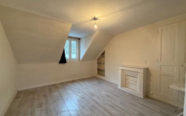 Appartement à louer    Tours