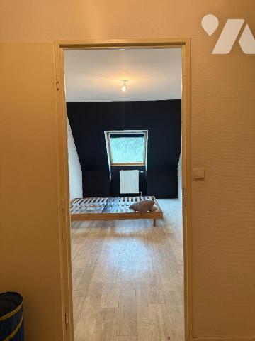 Appartement à vendre à Troyes (10000) - Aube (10)

Situé au 3 étage avec ascenseur d'une copr...