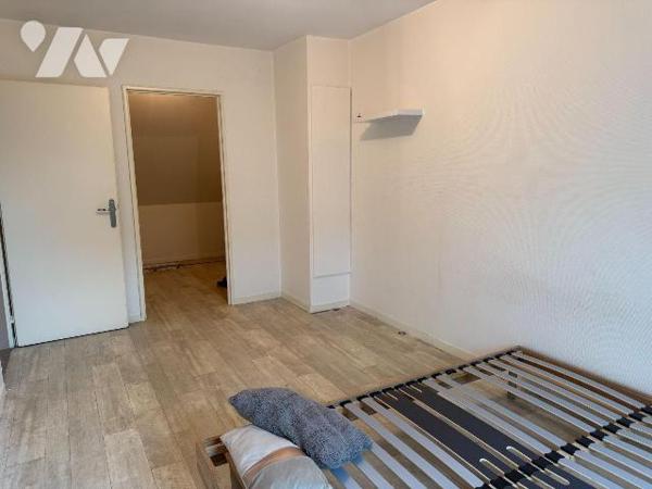 Appartement à vendre à Troyes (10000) - Aube (10)

Situé au 3 étage avec ascenseur d'une copr...