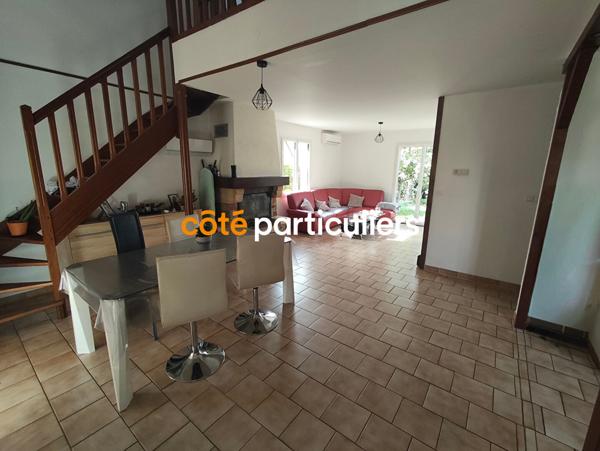 Vente Maison123 m² - 5 Pièces - MEZIDON VALLEE D AUGE (14270)