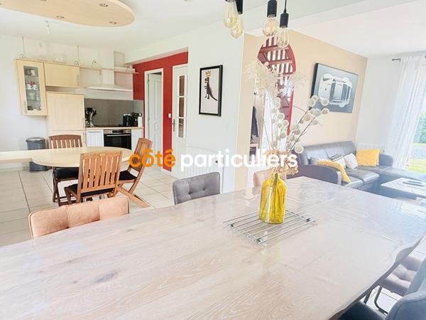 Vente Maison108,89 m² - 5 Pièces - SAINT JEAN D ELLE (50810)