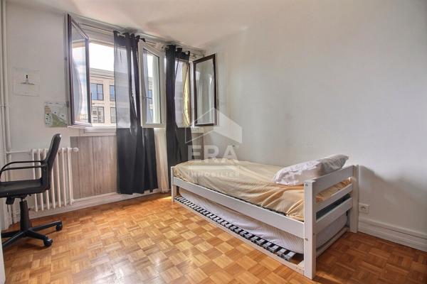 Appartement Saint Ouen Sur Seine 4 pièce(s) 71.07 m2
