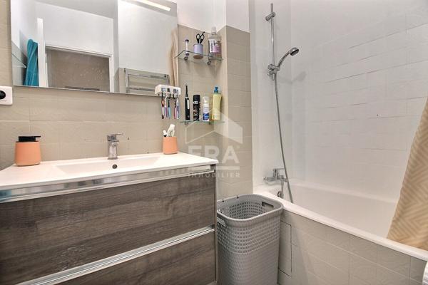 Appartement Saint Ouen Sur Seine 4 pièce(s) 71.07 m2