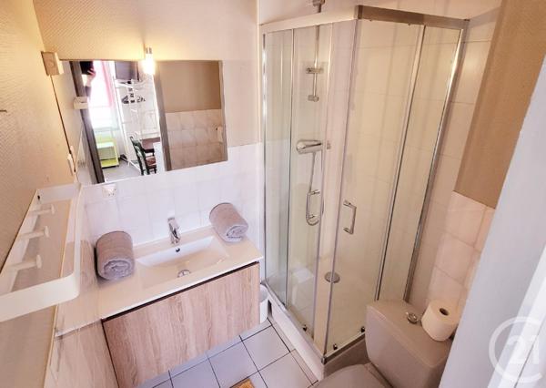 Immeuble à vendre  490,55 m2 LE LOROUX BOTTEREAU - 44