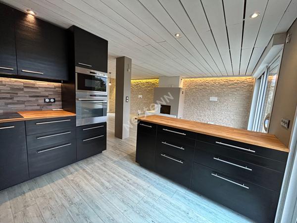 Maison 5 pièces - piscine - hangar - terrain 1500m²