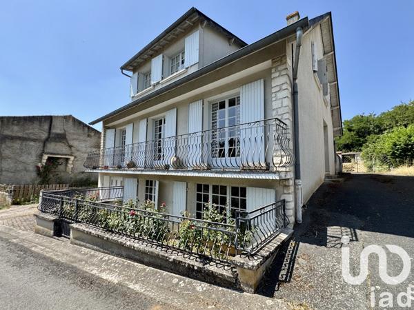 Maison à vendre 6 pièces 186 m² Saint-Loup-Lamairé