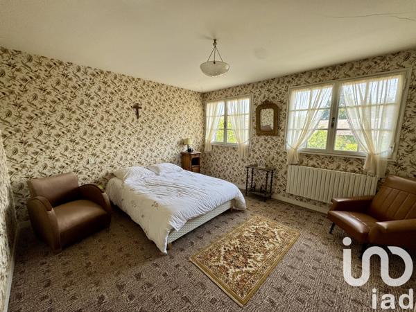 Maison à vendre 6 pièces 186 m² Saint-Loup-Lamairé