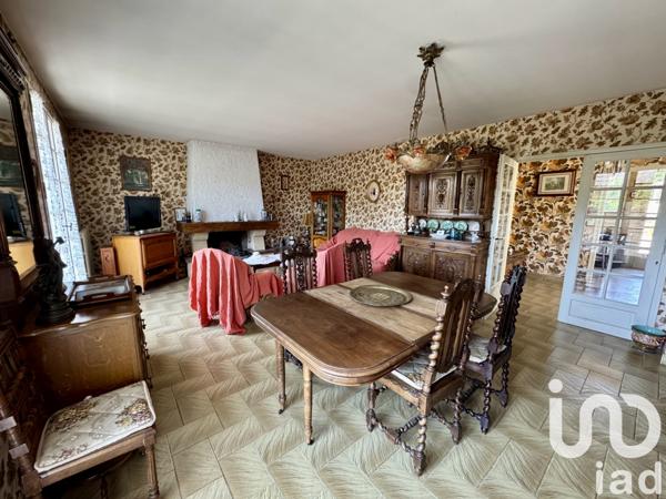 Maison à vendre 6 pièces 186 m² Saint-Loup-Lamairé