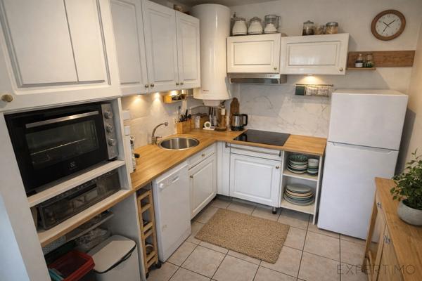 Antony (92160) RER C à 3 min : 2 pièces ensoleillé avec terrasse et parking – Résidence 2010