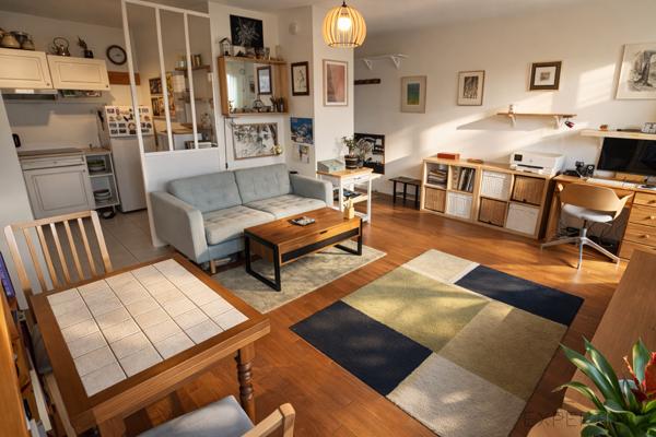 Antony (92160) RER C à 3 min : 2 pièces ensoleillé avec terrasse et parking – Résidence 2010