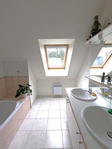 Montreuil-le-Gast (35520) Maison centre bourg