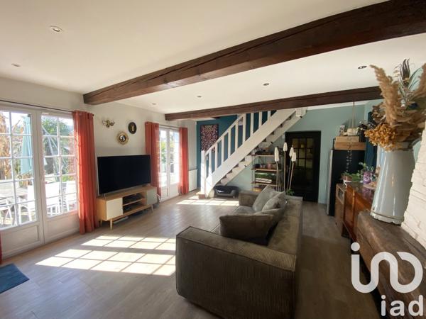 Maison de village 5 pièces de 105 m² à Saint-Fargeau-Ponthierry (77310)