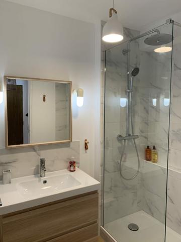 LARMOR PLAGE – Charmant studio hyper centre