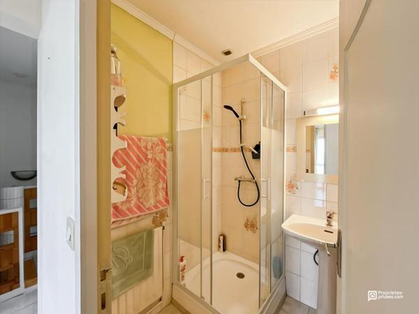 Maison Floirac familiale lumineuse avec 4 chambres, idéale pour familles