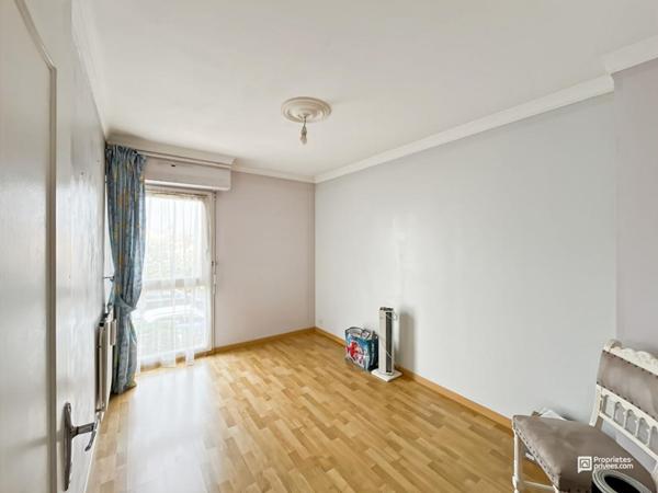 Maison Floirac familiale lumineuse avec 4 chambres, idéale pour familles