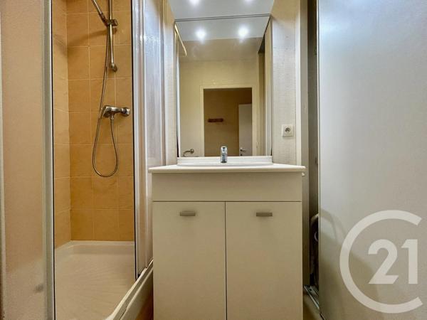 Appartement T1 à vendre  1 pièce - 32,25 m 2   LA ROCHE SUR YON  - 85
